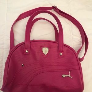 hot pink vintage pum cross body purse